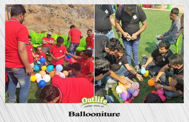 Ballooniture team building activity